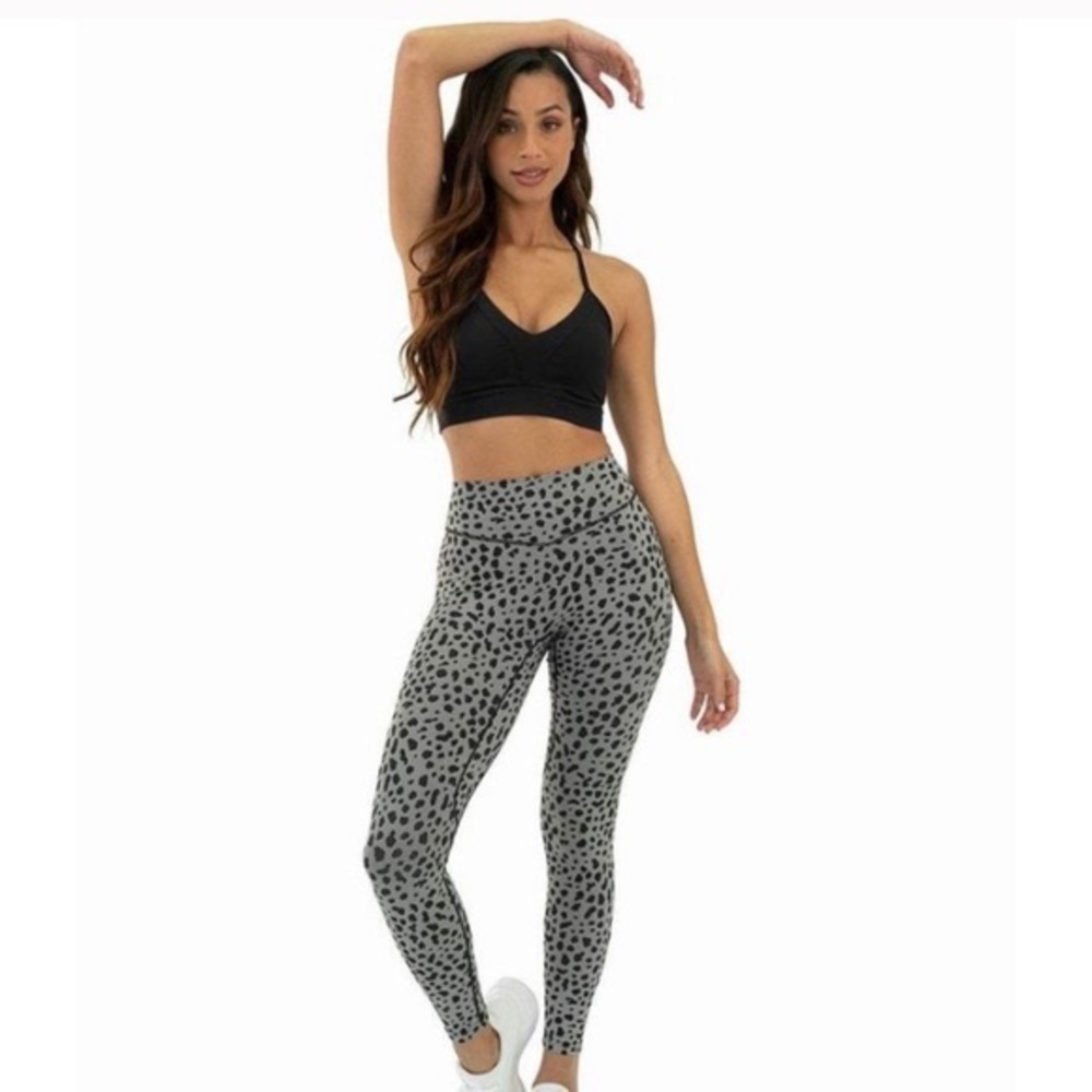 Balance Athletica Ascend Pant Snow Leopard Medium